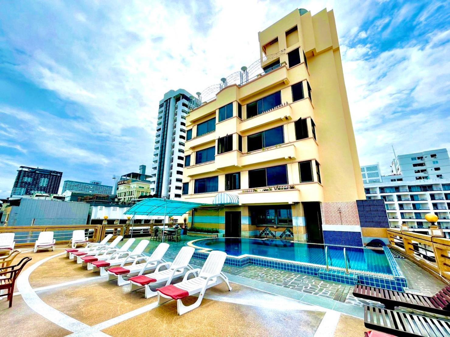 Aa Hotel Pattaya Exterior photo